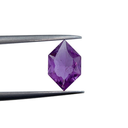 1.17ct | Brilliant Cut Hexagon Shape Violet Sapphire-Modern Rustic Diamond