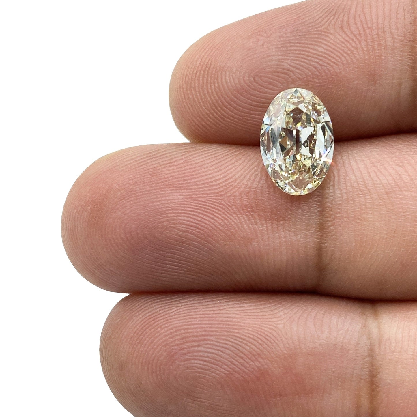 1.88ct | Light Color VVS Oval Shape Old Mine Cut Diamond - Modern Rustic Diamond