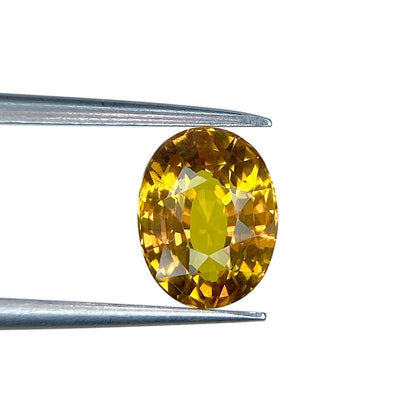 2.44ct | Brilliant Cut Oval Shape Yellow Sapphire-Modern Rustic Diamond